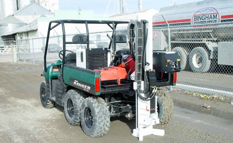 9100 ATV talajmintavevő magszondázó berendezés kishaszongépjárművekhez, 4. kép 9100 ATV talajmintavevő magszondázó berendezés kishaszongépjárművekhez, 4. kép